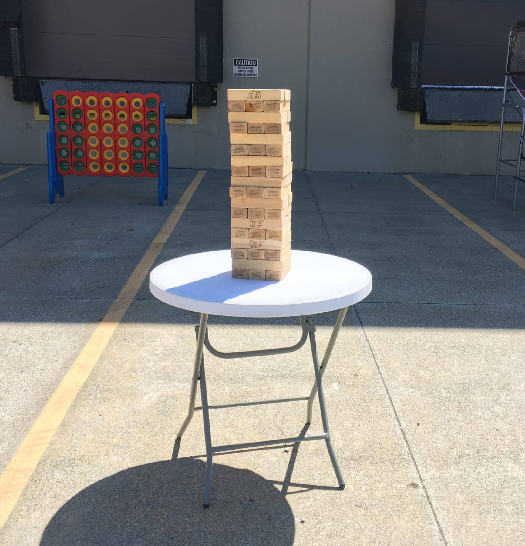 Jenga GIANT Hardwood Game + Round Table 32″ (Ages 12+)
